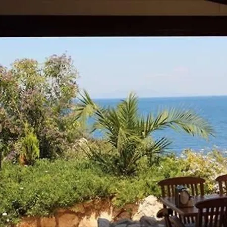 Nergis Szálloda Karaburun