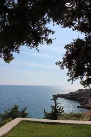 Nergis Otel Karaburun (Izmir)