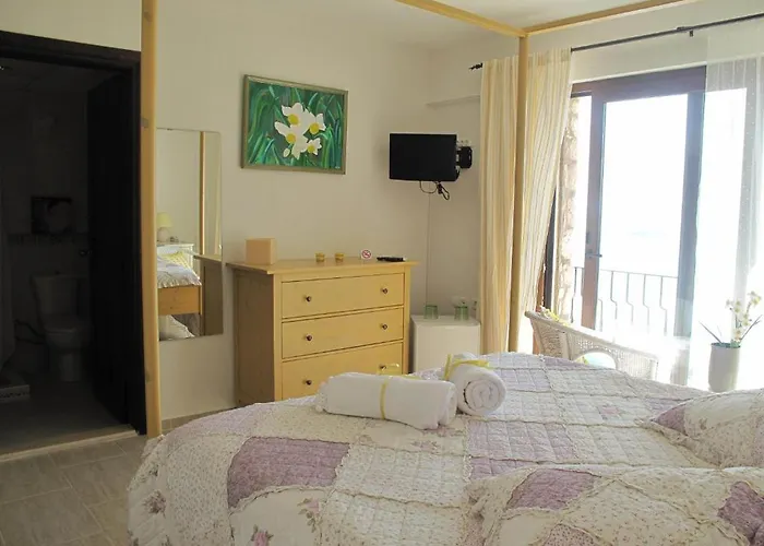 Nergis * Karaburun (Izmir)